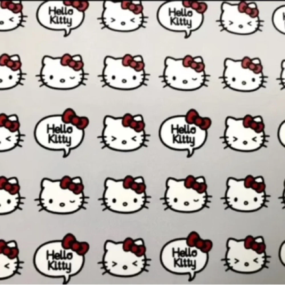 Hello Kitty Full/Queen 90x90 Talk Speech Bubble Plush Blanket - Picture 2 of 5